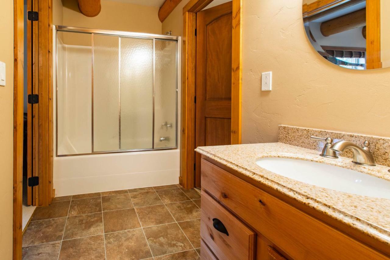 Lake 5 Cabin เวสต์กลาเซียร์ ภายนอก รูปภาพ
